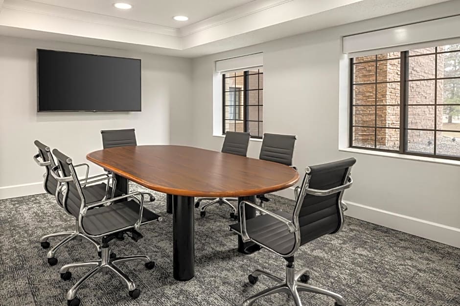 Staybridge Suites Minneapolis-Maple Grove By IHG