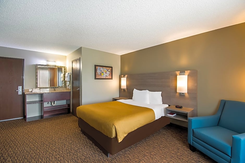 Econo Lodge Duluth near Miller Hill Mall