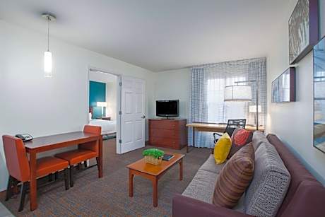 King Suite with Sofa Bed and City View