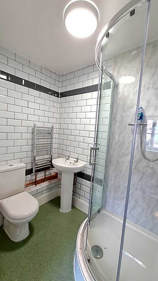 Grace Apartments - Living Rock