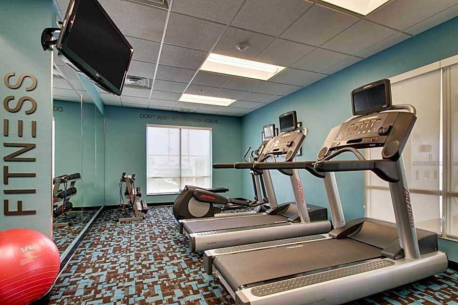 Fairfield Inn & Suites by Marriott Ottawa Starved Rock Area