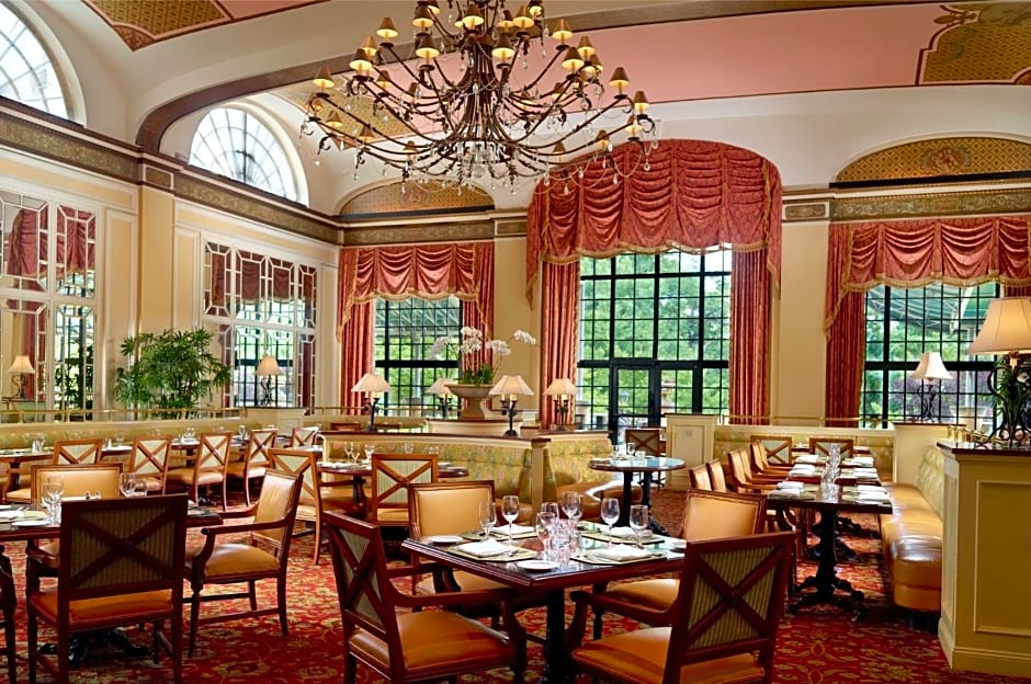 Omni Shoreham Hotel