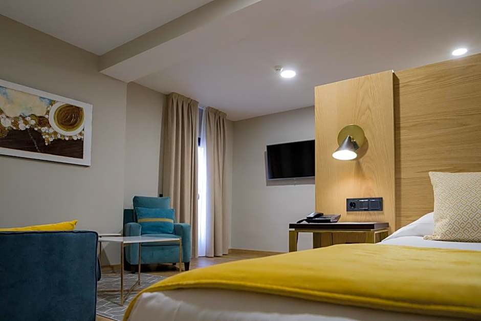 Hotel Zentral Mayoral