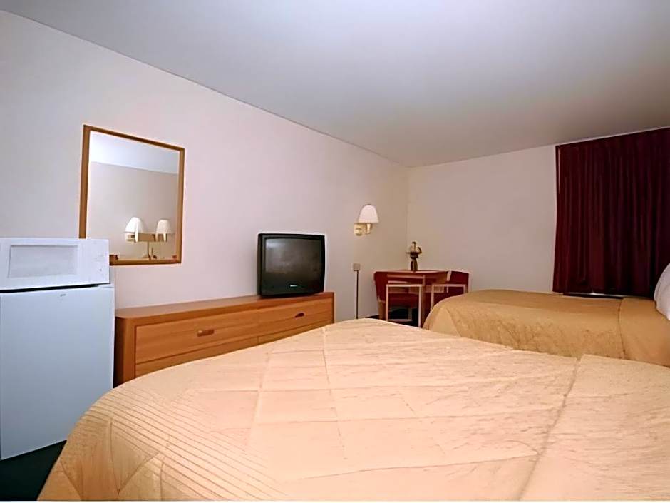 Quality Inn Waynesburg