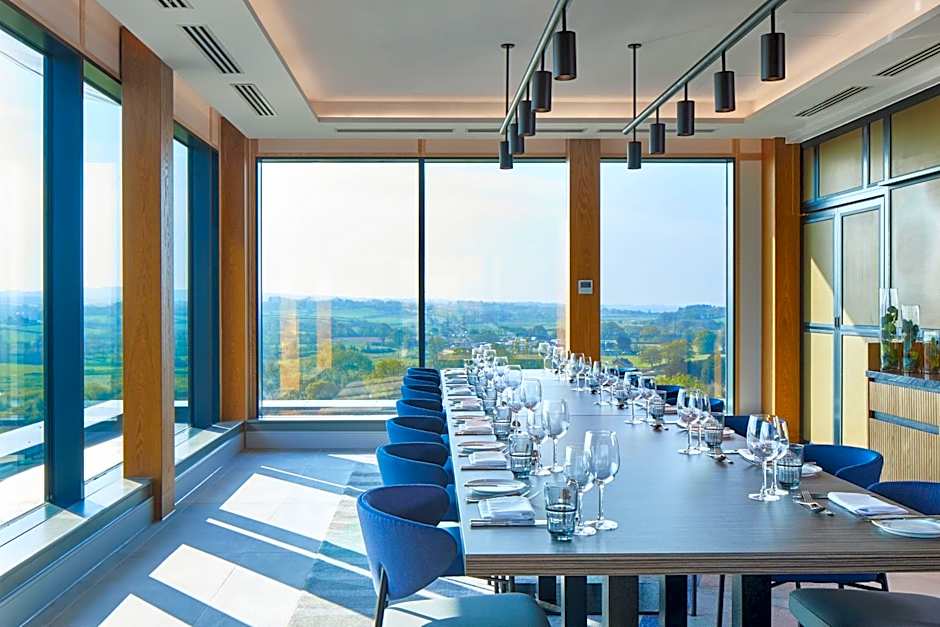 Courtyard by Marriott Exeter Sandy Park