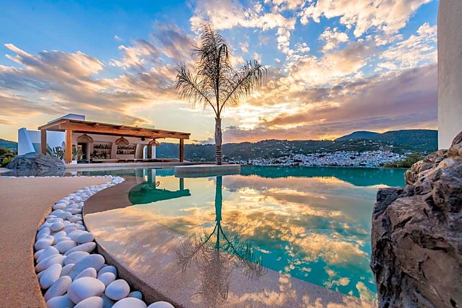 Evlalia Studios & Villas