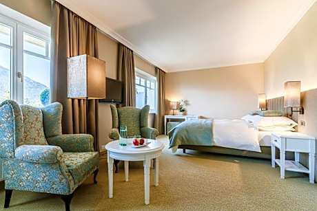 Junior Suite with Balcony
