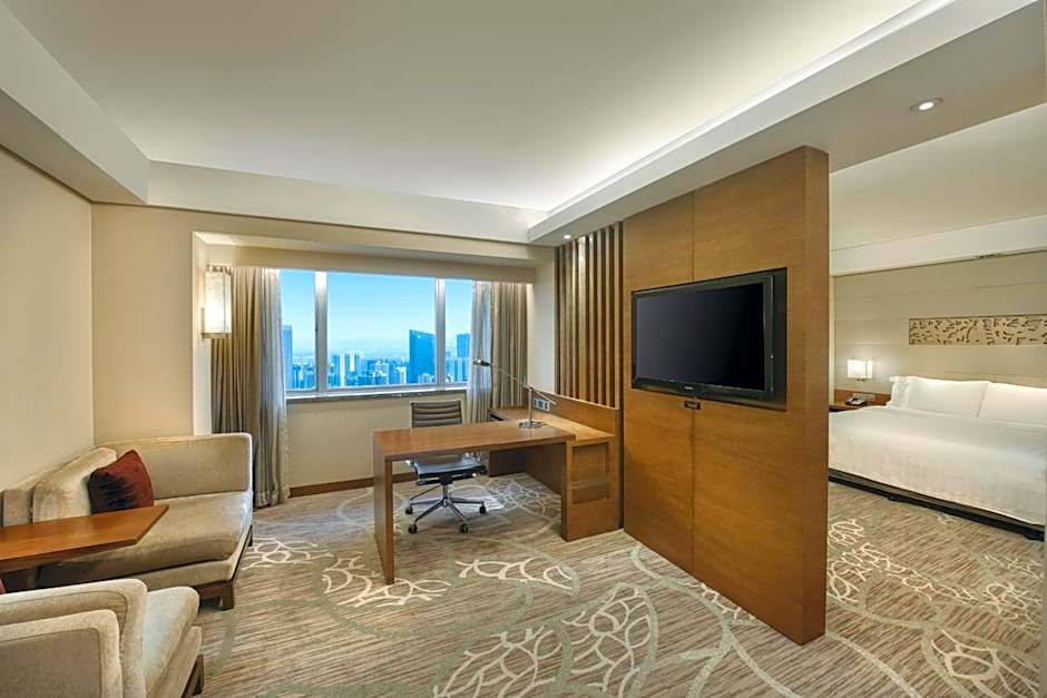 Photo 1 of 3 of Junior 1 King Bed Suite