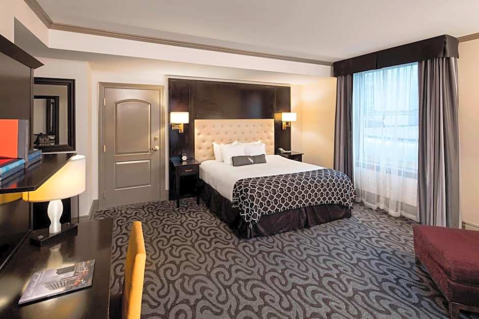 Hotel Blackhawk, Autograph Collection by Marriott