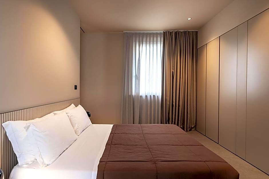 Amare Suite & Apartments