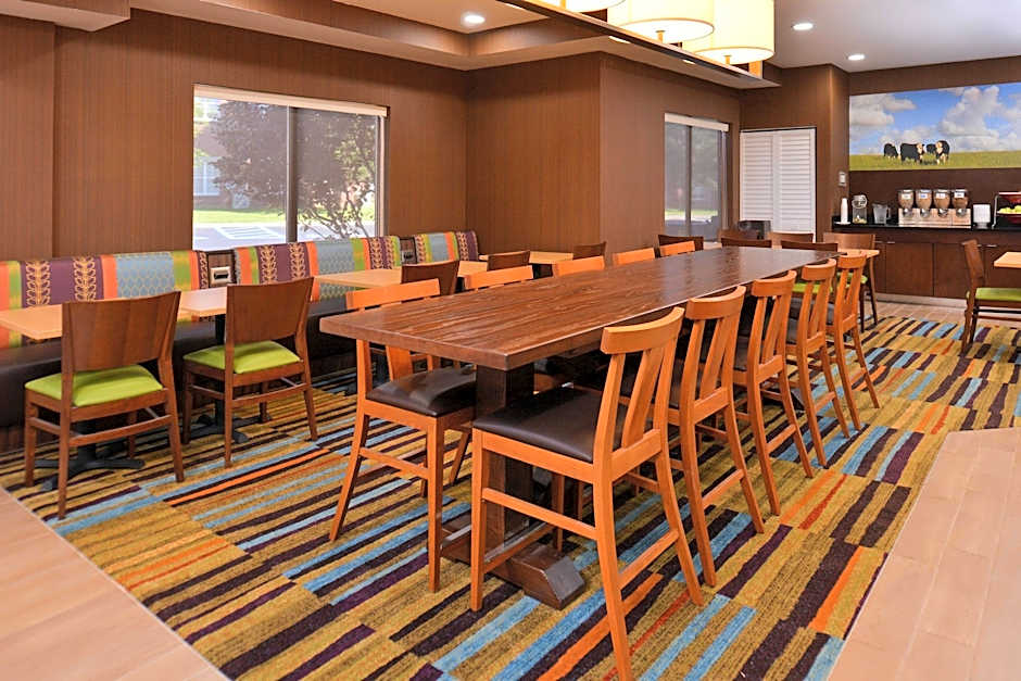 Fairfield Inn By Marriott Louisville North – Jeffersonville, IN