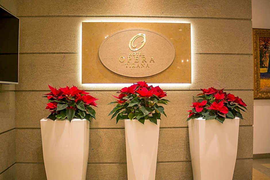 Hotel Opera