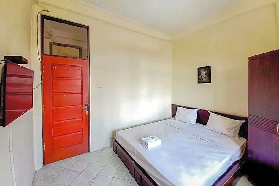 Graha Ara Homestay Syariah RSUD Dr Soetomo Surabaya Mitra RedDoorz