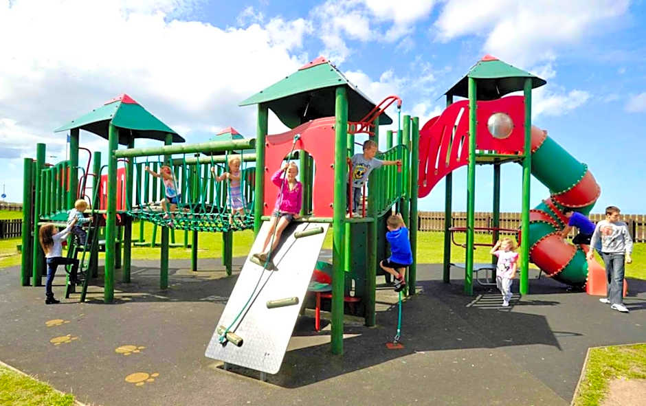 Lyons Robin Hood , Rhyl