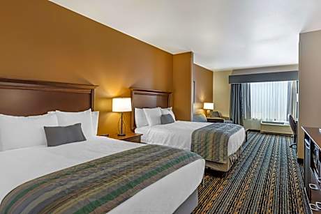 SUITE-2 QUEEN BEDS,NSMK,42IN LCD TV,MICRFG,SOFABD,HISPD NET,FULL BREAKFAST
