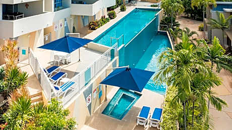 Azure Sea Whitsunday Resort