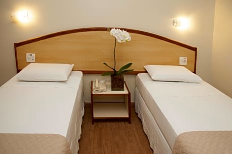 Standard Suite Twin (2 adults)