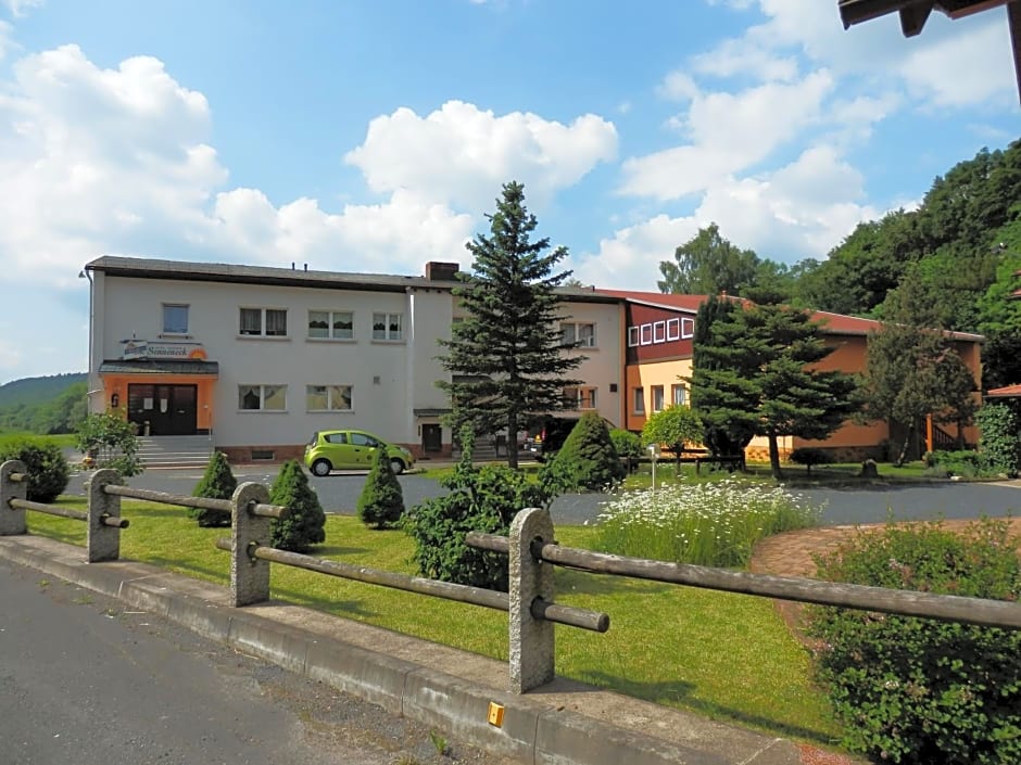 Hotel und Gasthof "Sonneneck"