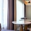 Sheraton Hong Kong Hotel & Towers