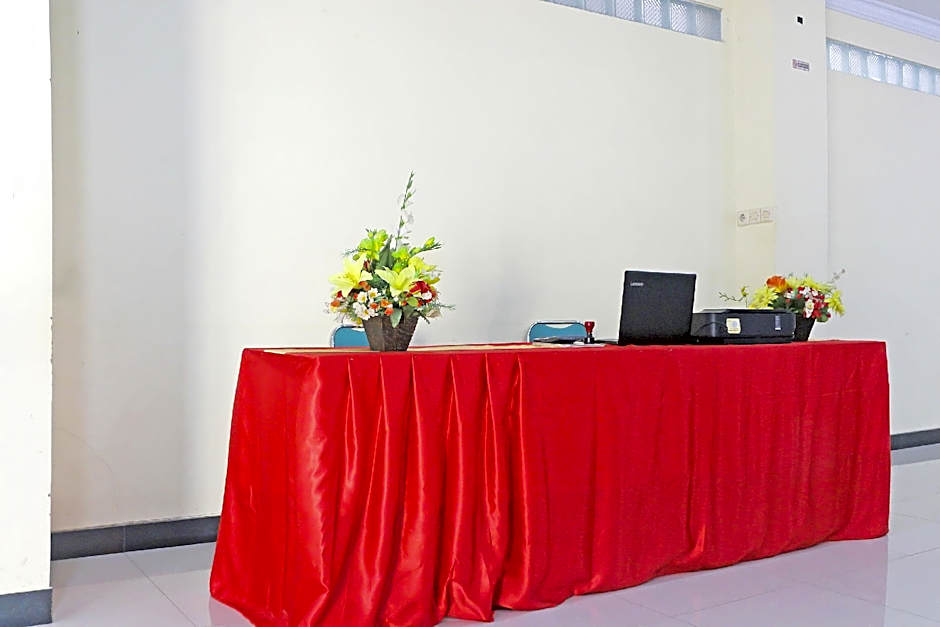 Collection O 91517 Hotel Gajah Mada Soe