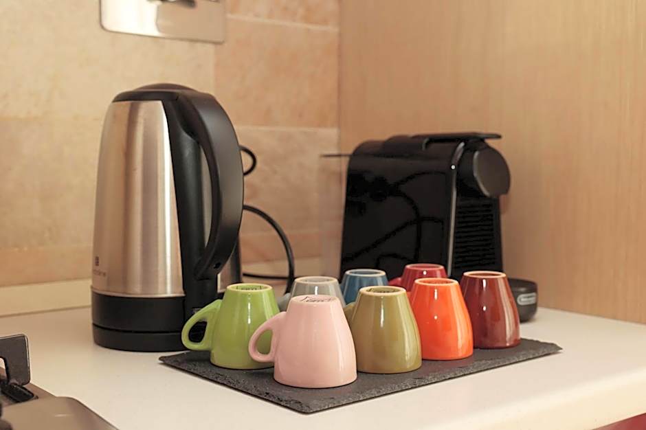 Cardinal Vatican Inn