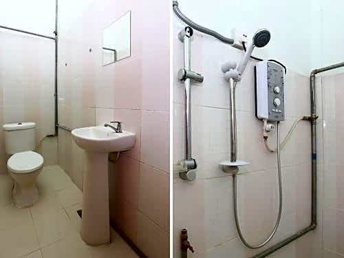 SPOT ON 89778 Aisy Hotel