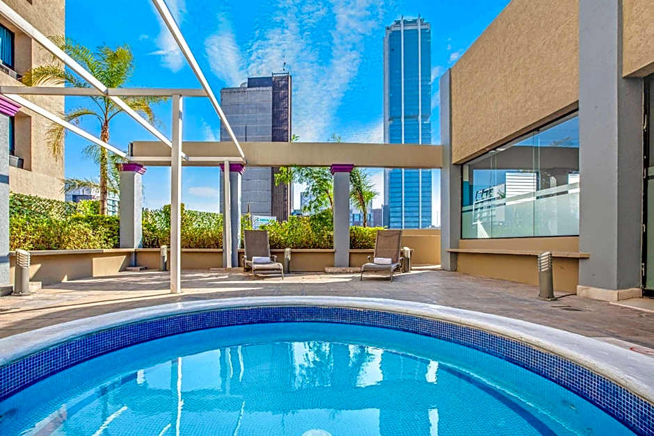 CHN Hotel Monterrey Norte, Trademark Collection by Wyndham
