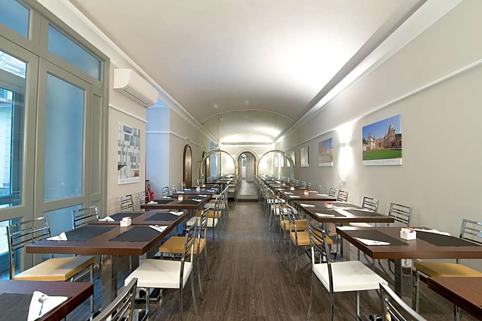 Green Class Hotel Astoria