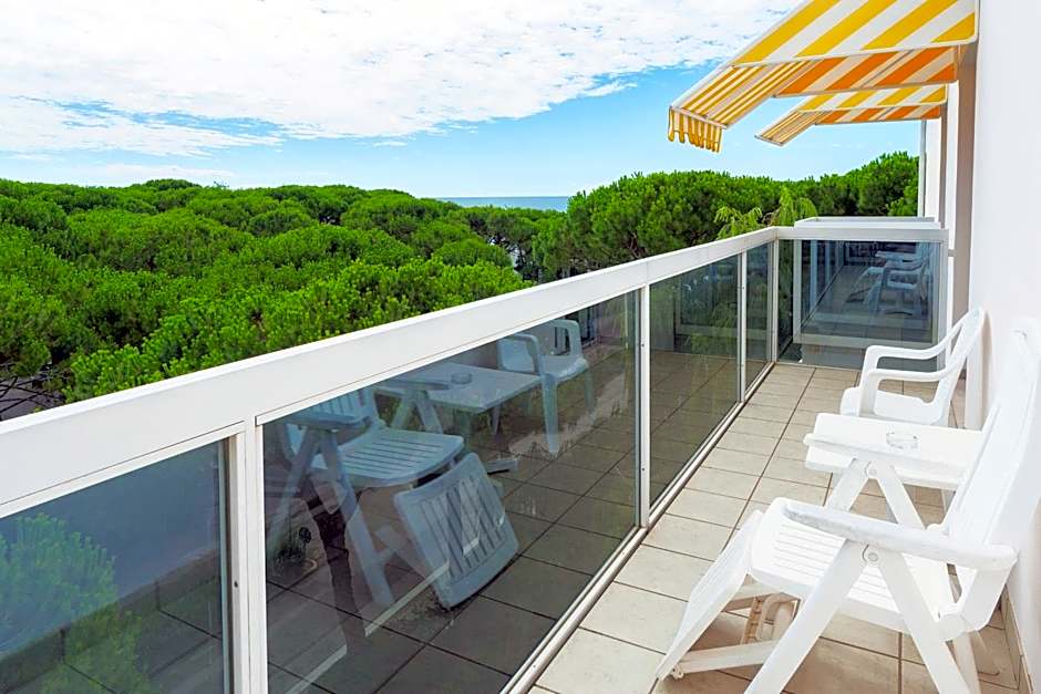 Harvey Suites Hotel & Residence