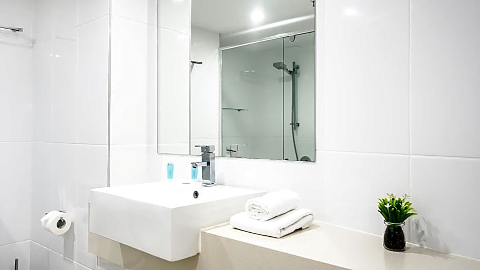 Victoria Square Apartments