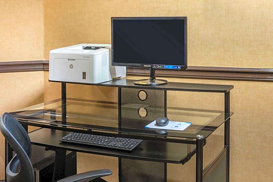 Baymont by Wyndham Knoxville I-75