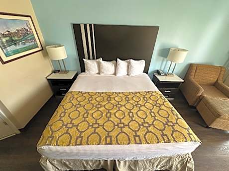 King Room - Non-Smoking