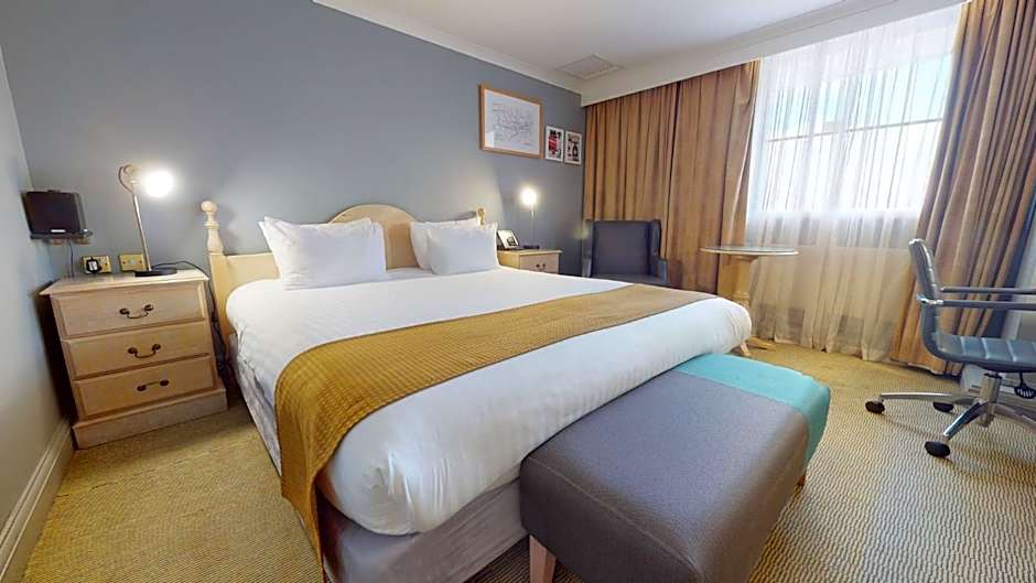 Holiday Inn London Sutton By IHG