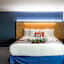 Holiday Inn Express Paris-Canal De La Villette By IHG