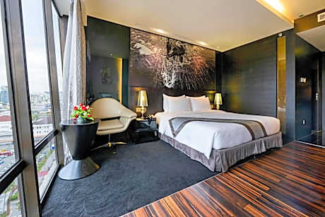 Superior Double Room with City View
