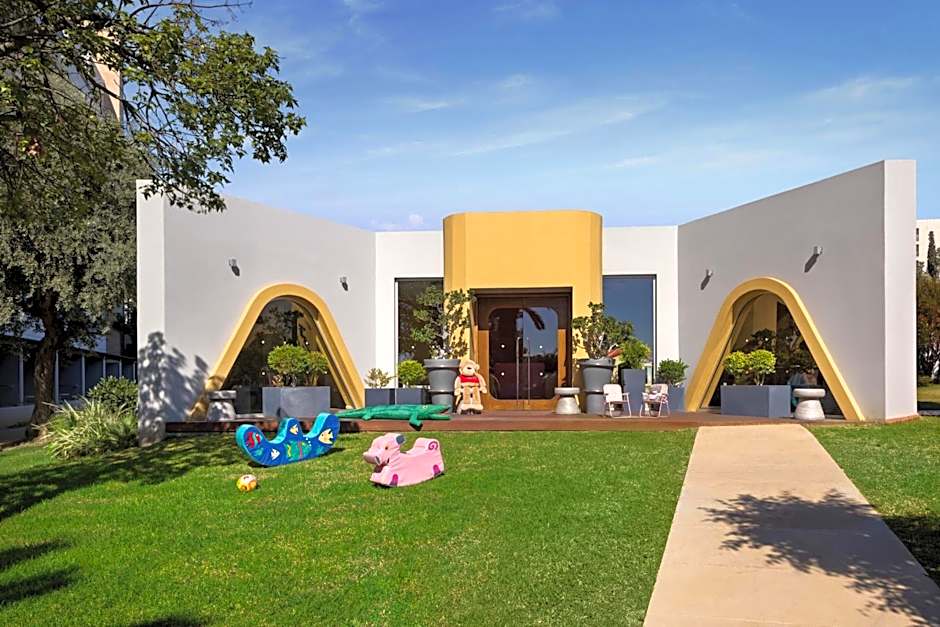 Mediterranean Beach Hotel