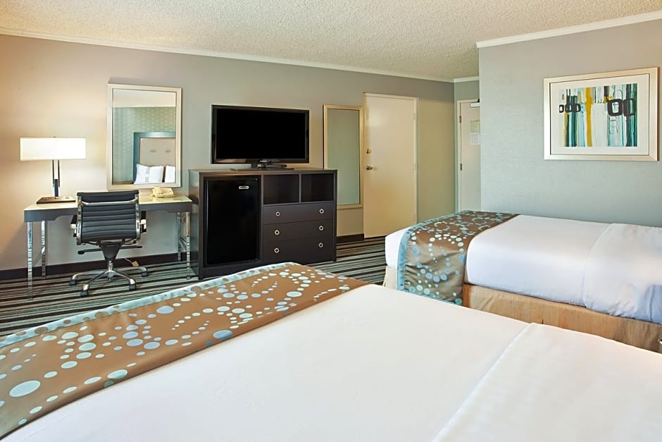 Holiday Inn Long Beach - Airport