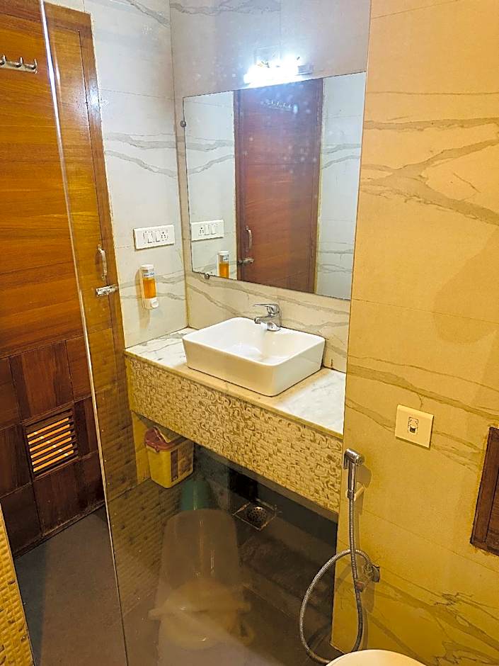 Hotel Shalimar Palace