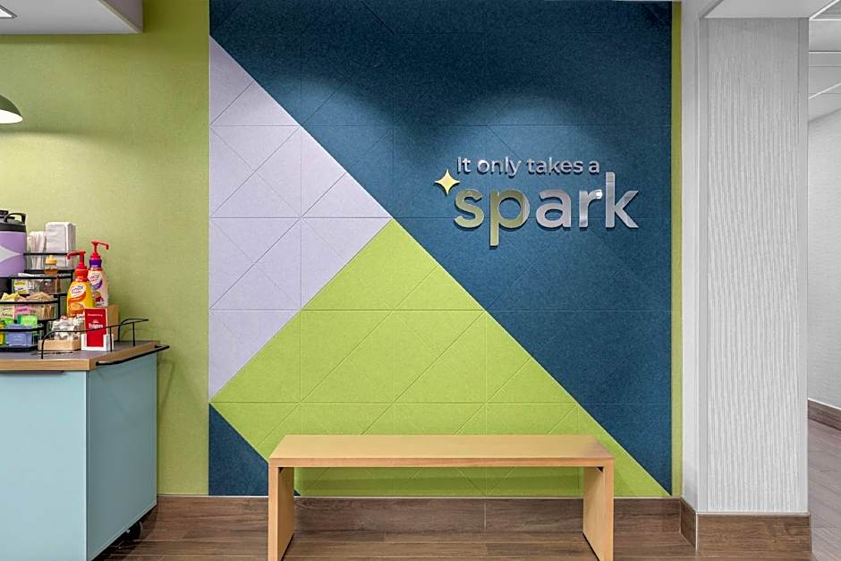 Spark by Hilton Fredericksburg Southpoint