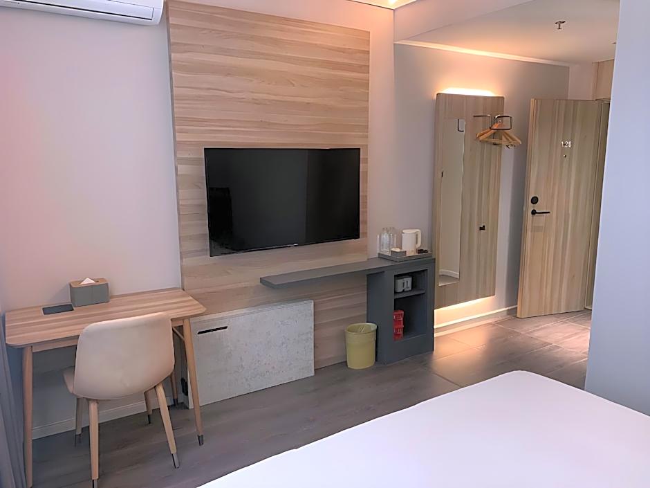 Hanting Hotel Zhengzhou Huayuan Road