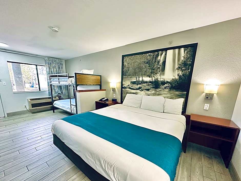 Studio 6 Flagstaff AZ