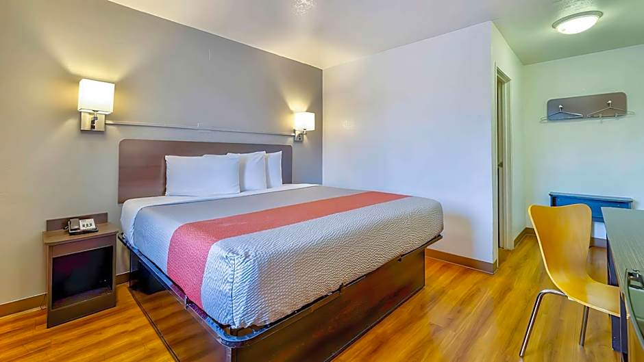 Motel 6-Santa Rosa, NM