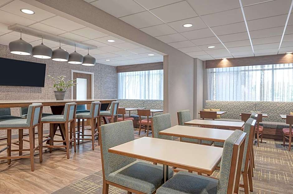 Hampton Inn Cleveland-Airport/Tiedeman Road
