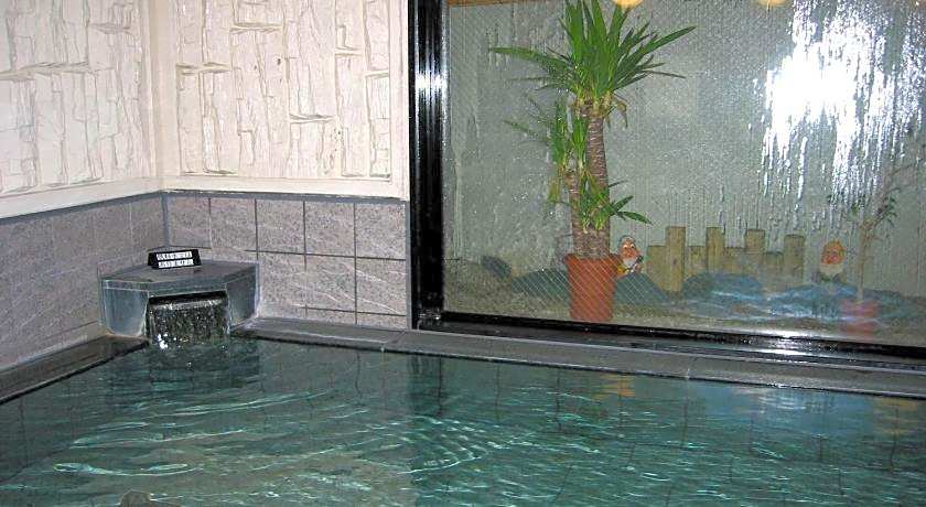 Hotel Route-Inn Ogaki Inter