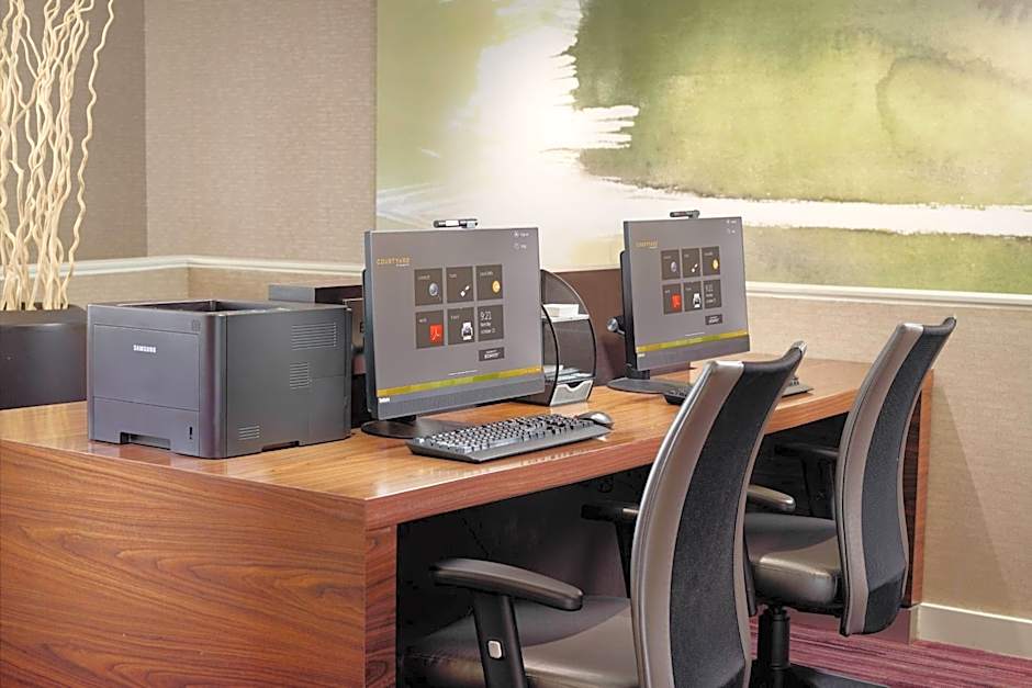 Courtyard by Marriott Greenville Haywood Mall