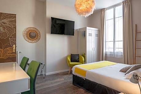 Superior Double Room with Bath