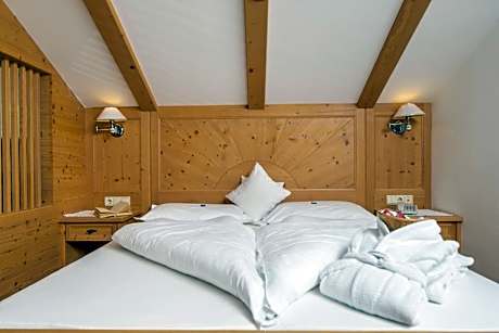 Superior Double Room with Valley View