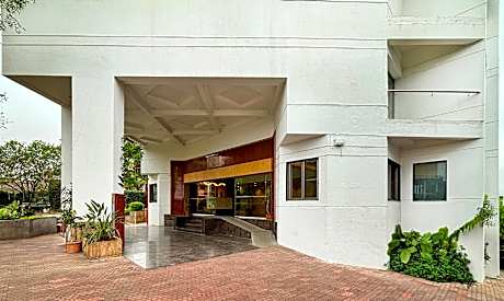 Hotel Maharaja Regency