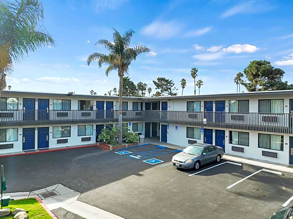 Motel 6 Ventura Beach