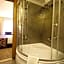 Tugcu Hotel Select